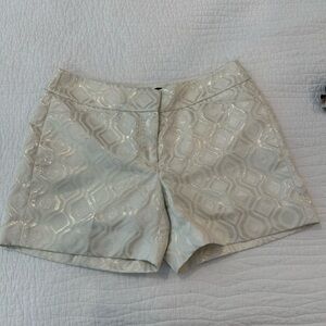 White House Black Market Size 2 Ivory, Gold and Silver Jacquard Shorts